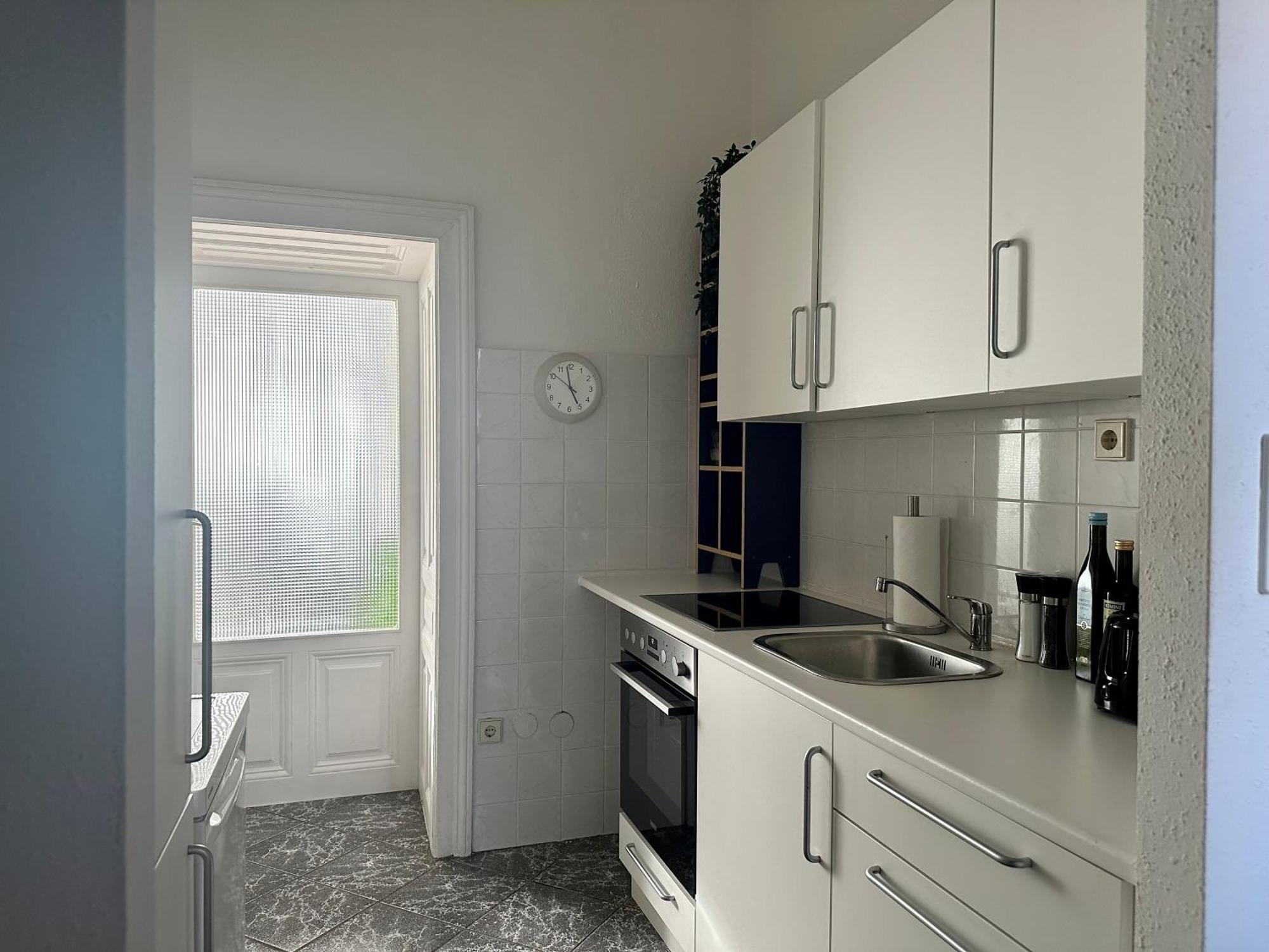 Spacious Apartment, 3 Min To U1 Reumannplatz Viena Exterior foto